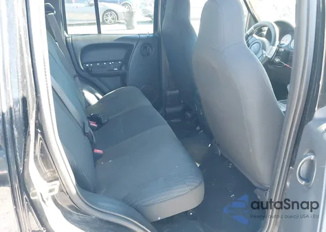 2003 Jeep Liberty Sport из США, поврежденный, VIN 1J4GK48K23W637375